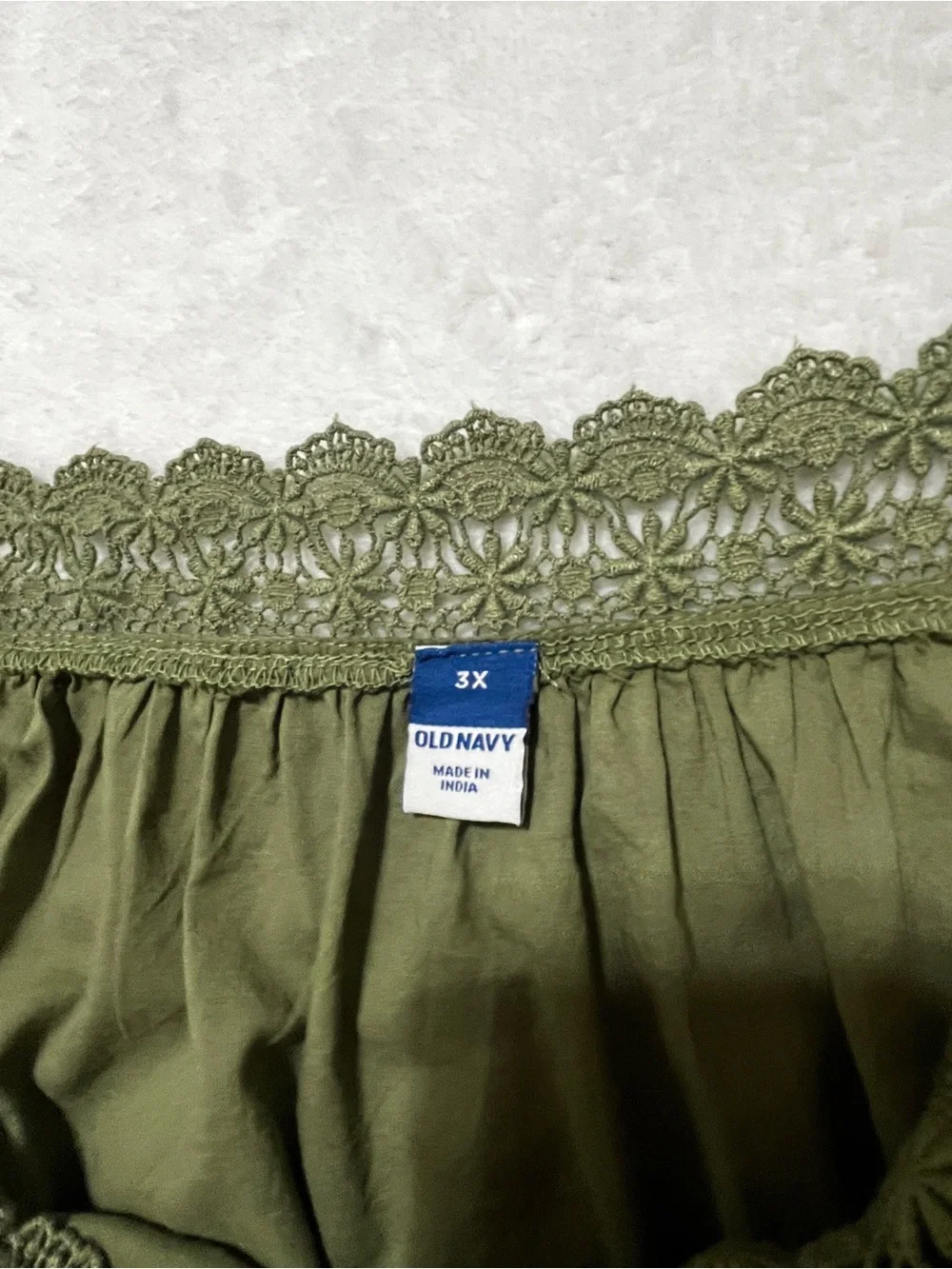 Old Navy NWT Olive Green (Bare Ground) Lace Trim Square Neck Blouse Top Size 3X